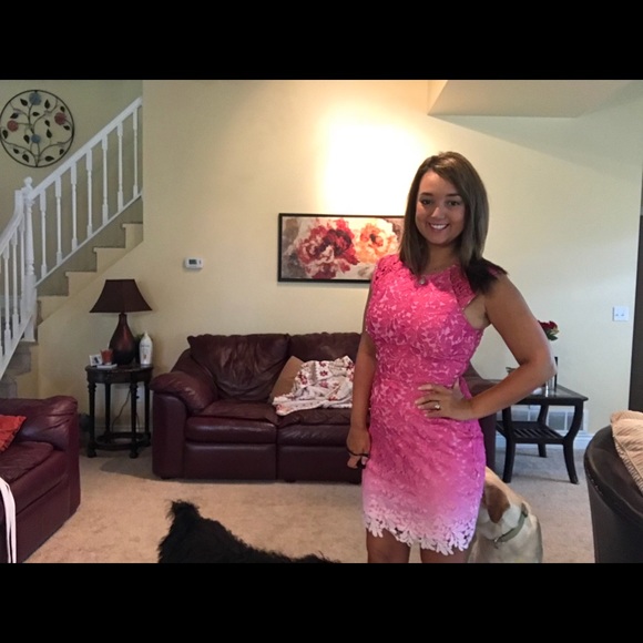 Meet your Posher, Stephanie - Picture 4 of 8